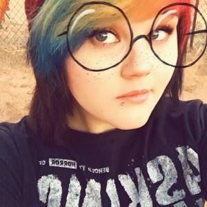 Meet your Posher, Hailey